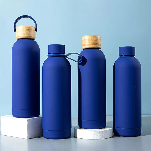 Kudike ส่งมอบผลิตภัณฑ์แบบกำหนดเอง 10,000 รายการสำหรับ Boost Juice ในเวลาเพียง 20 วันด้วยการจับคู่สี Pantone ที่เข้มงวดได้อย่างไร